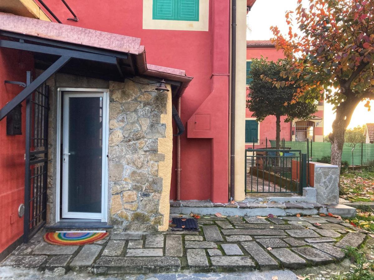 La Casa Rossa Arcola Con Vista Βίλα Εξωτερικό φωτογραφία